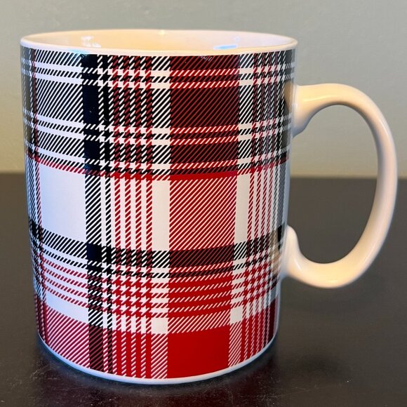 DesignPac Red, Black, and White Tartan Plaid Oversized Ceramic Mug ~ Hygge - Picture 1 of 8